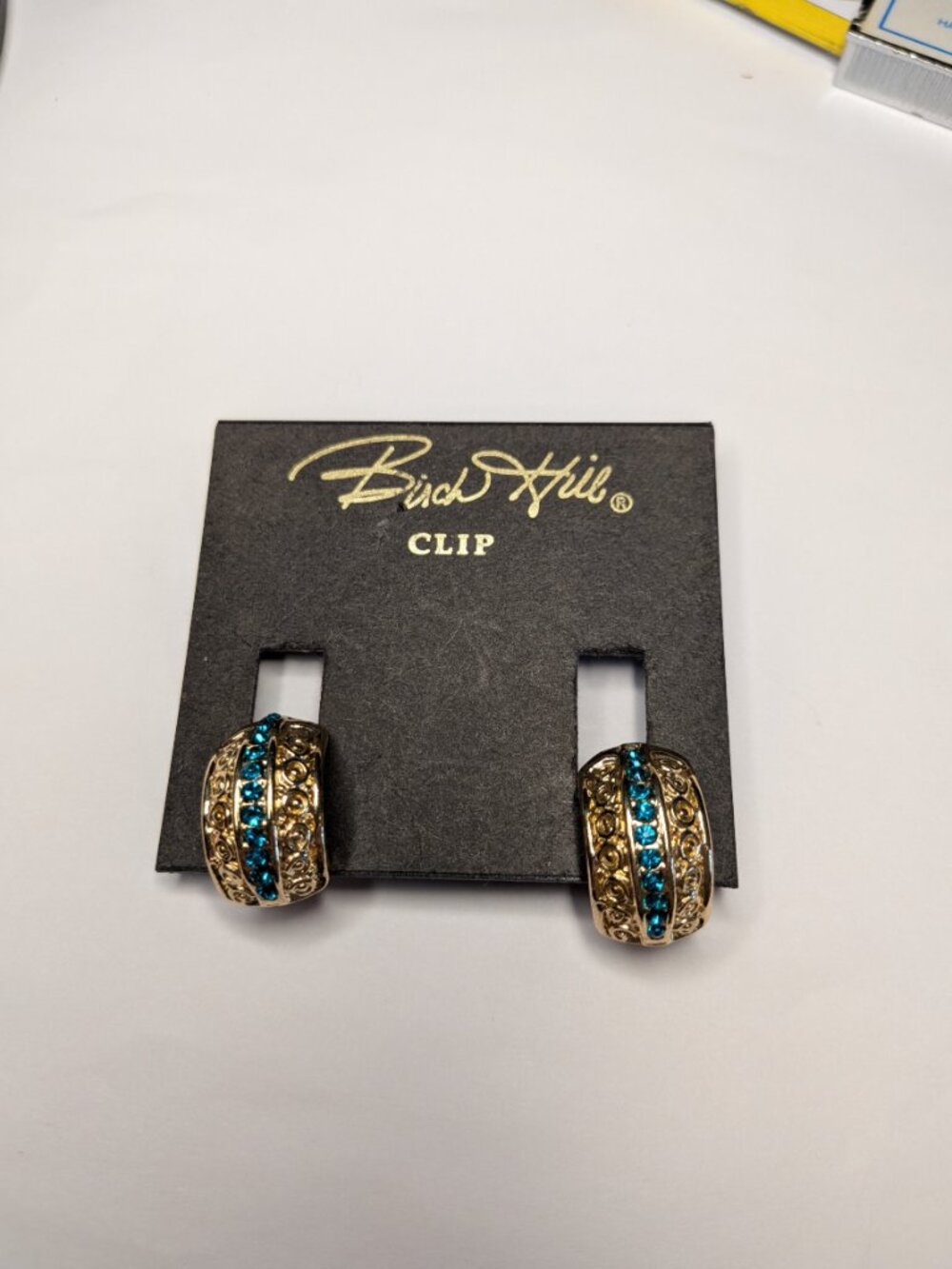 Title: Birch Hill Turquoise Rhinestone Clip Earrings – Gold‑Tone Textured